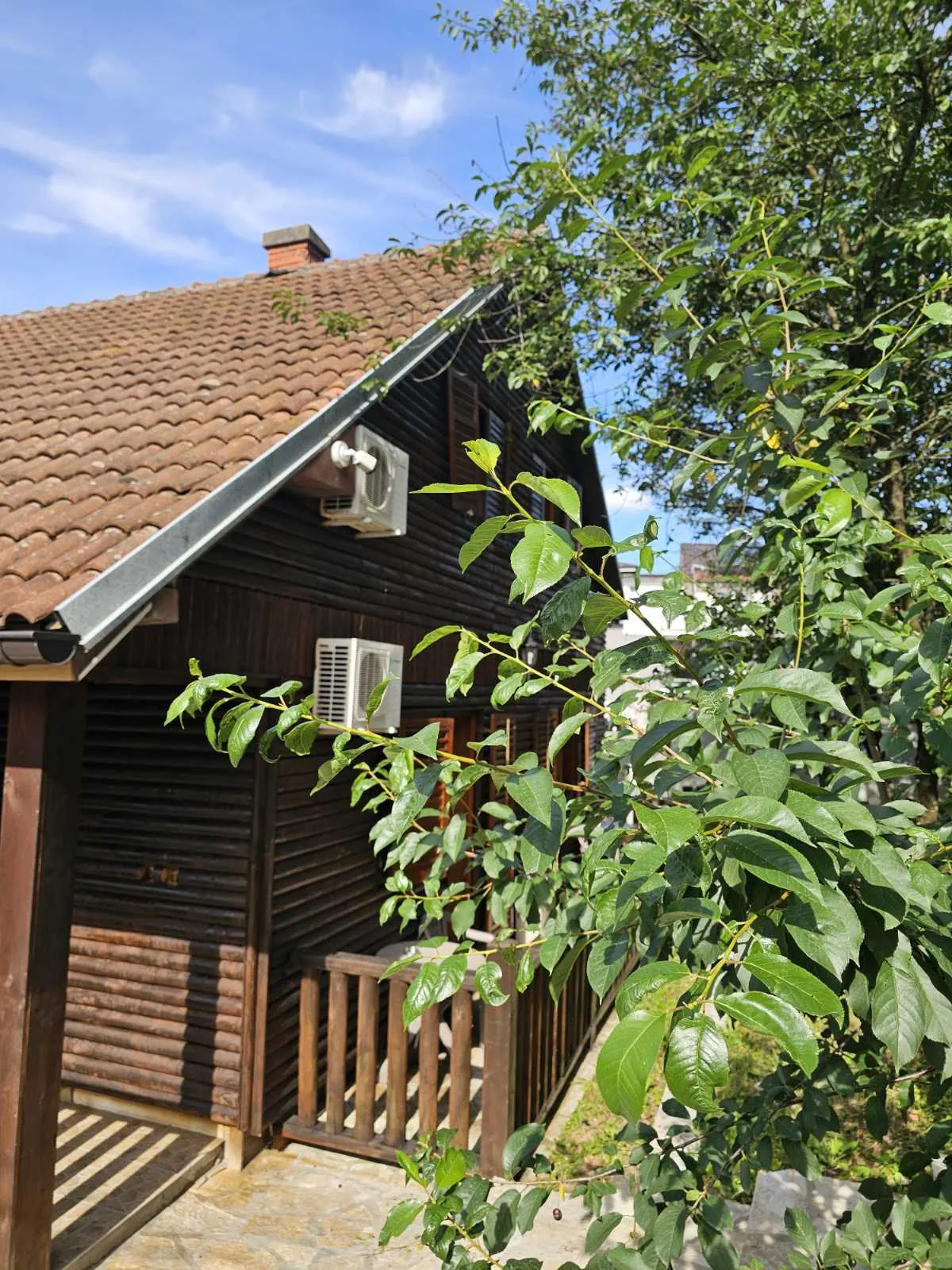 Brvnara Petra — drvena kuća za odmor